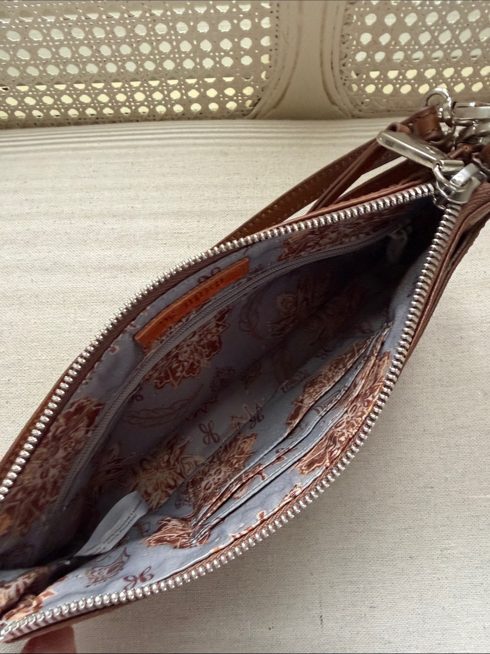 Hobo International Cadence Crossbody Brown View 3